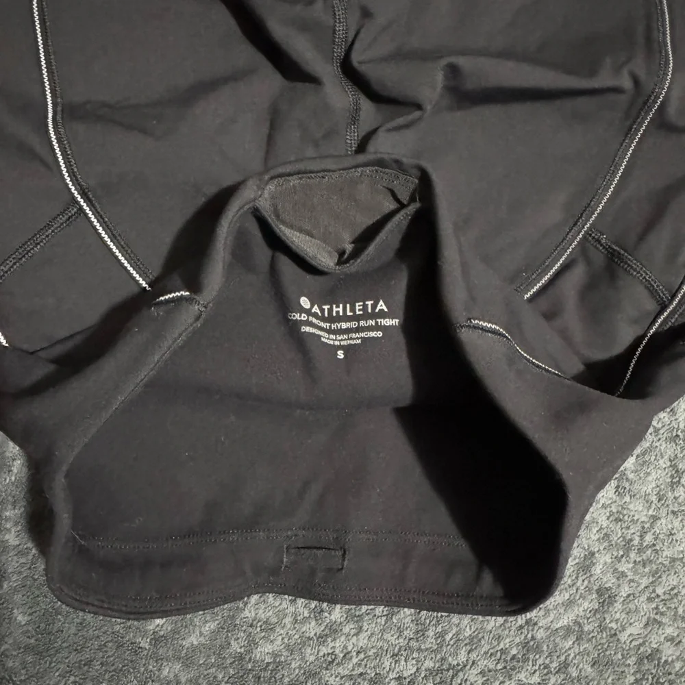 Athleta Black Leggings with White Stitching - Picture 6 of 7